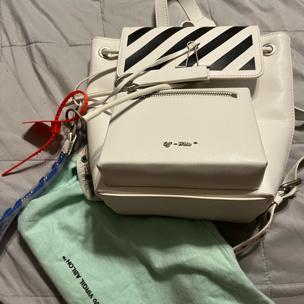 Selling my gently used Off White mine backpack..